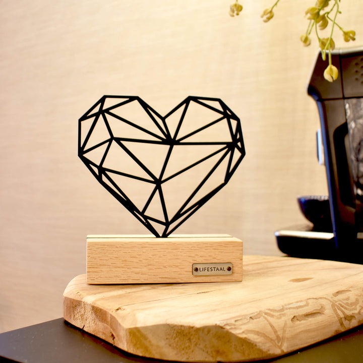 Ornament op houten voet - Hart - Lifestaal